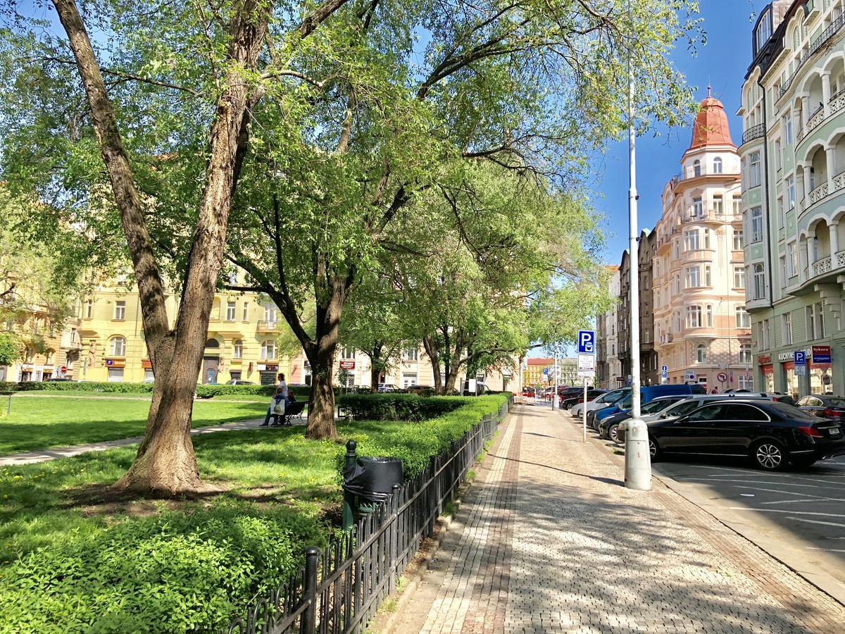 Ce Apartment Prague Castle Bagian luar foto